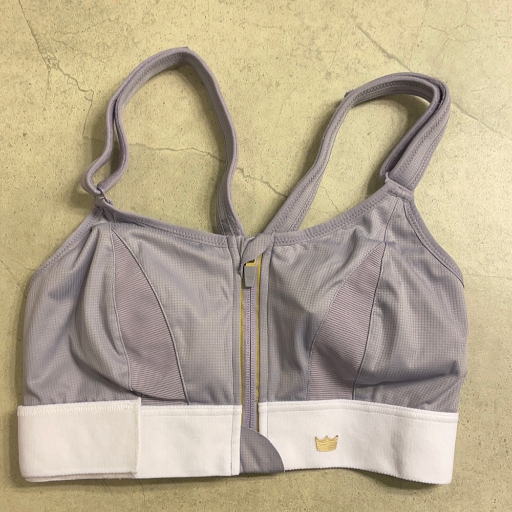 SHEFIT Ultimate Sports Bra